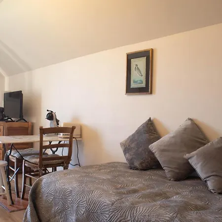 Bed and Breakfast Du Cote De Chez Swann 1 2*