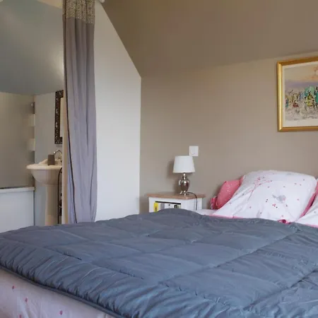 Bed and Breakfast Du Cote De Chez Swann 1